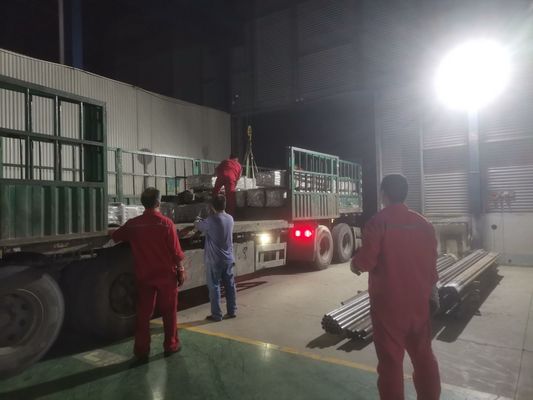 উচ্চ কার্বন ইস্পাত চুষা রড ঢোকানো অয়েলফিল্ড পাম্প স্প্রে মেটাল প্লাঞ্জার